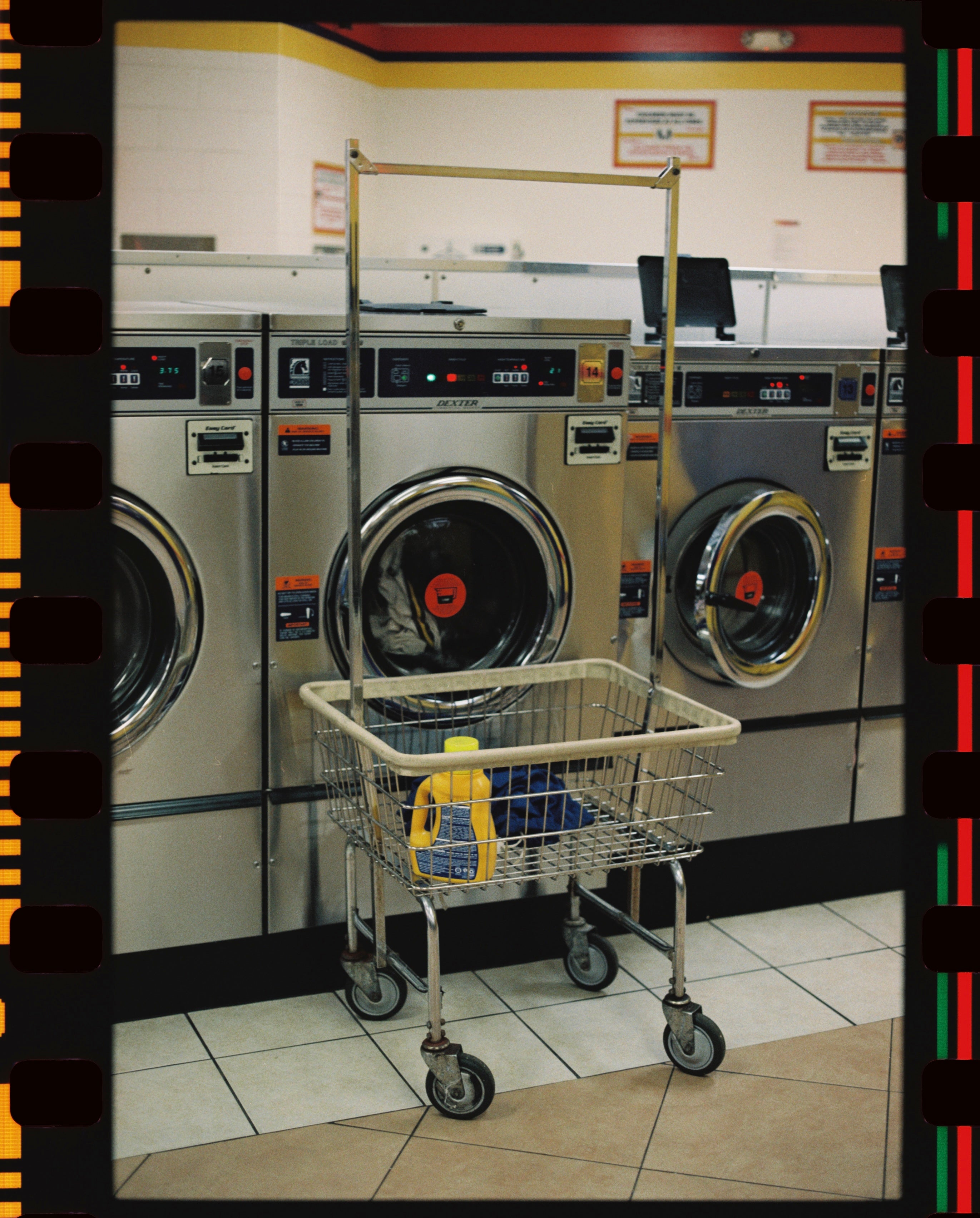 Scanning Film with Borders (per 3-frame strip (135) / per frame (120)
