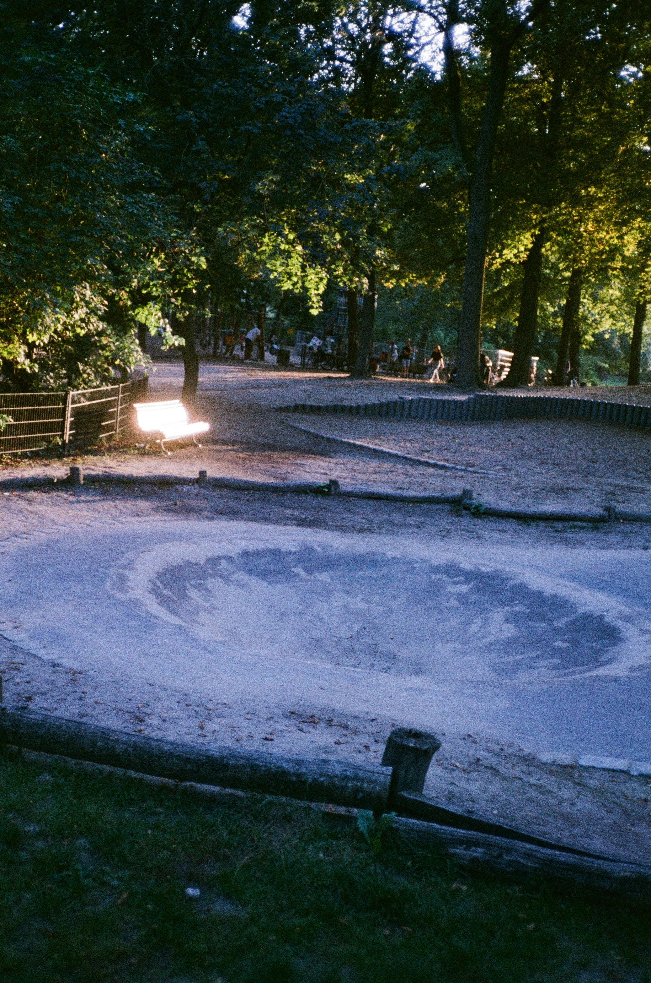 LomoChrome Color '92 35 mm ISO 400