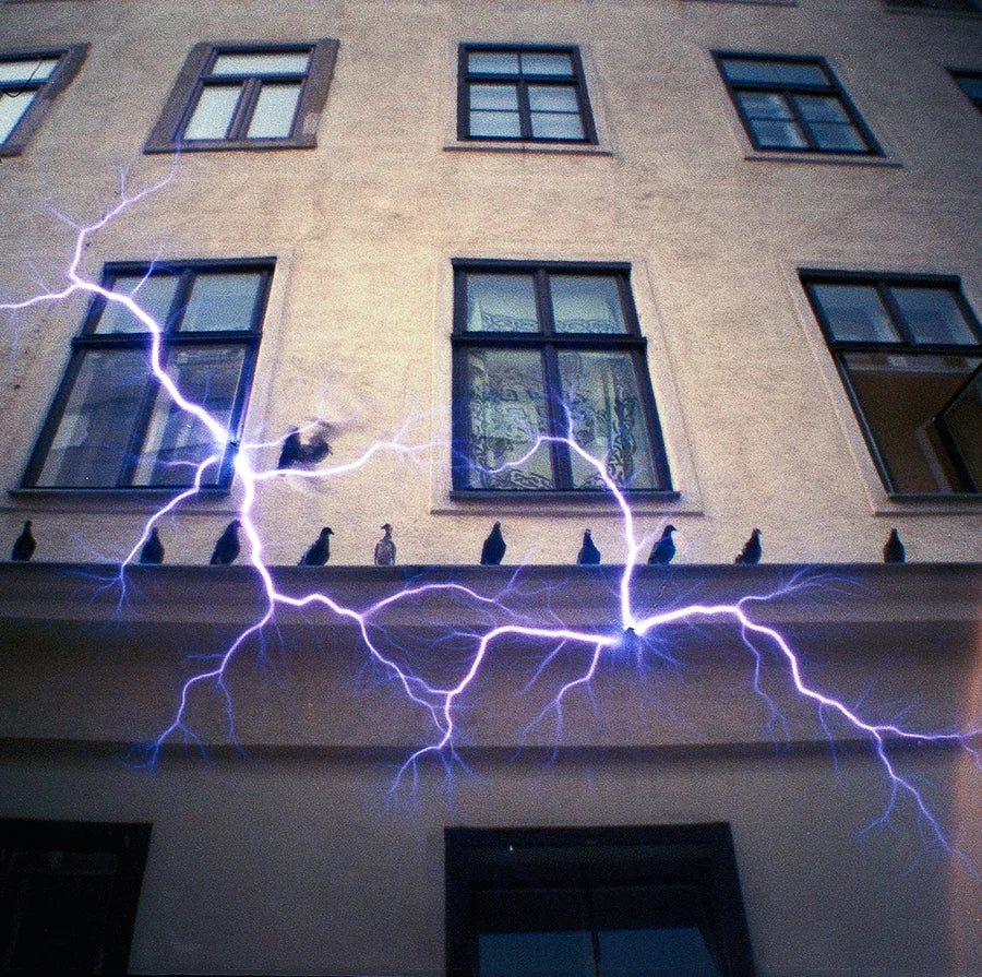 Revolog Tesla 1 135mm/36 exp 400 ISO