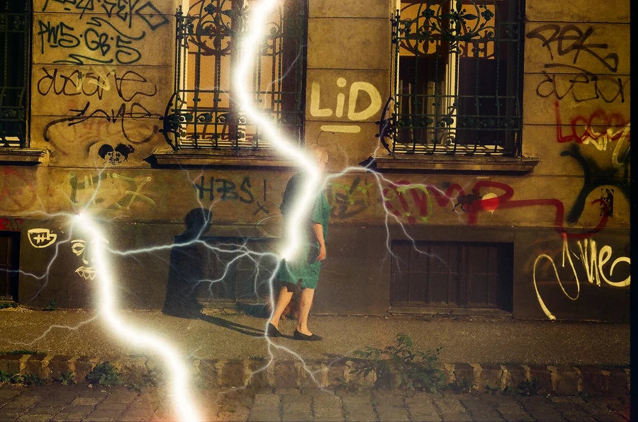 Revolog Tesla 1 135mm/36 exp 400 ISO