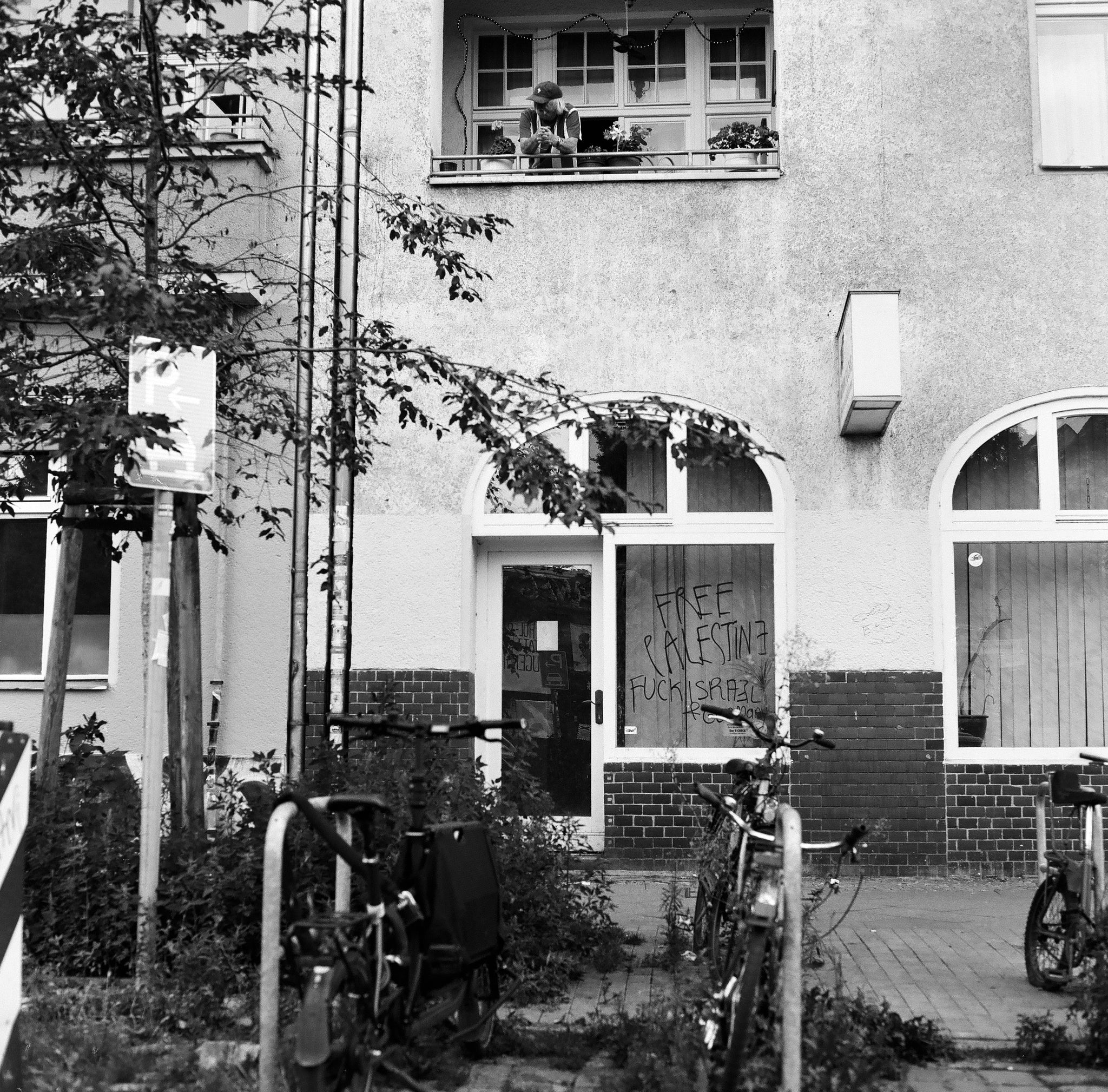Ilford HP5 plus 400 B&W 120 type Roll Film