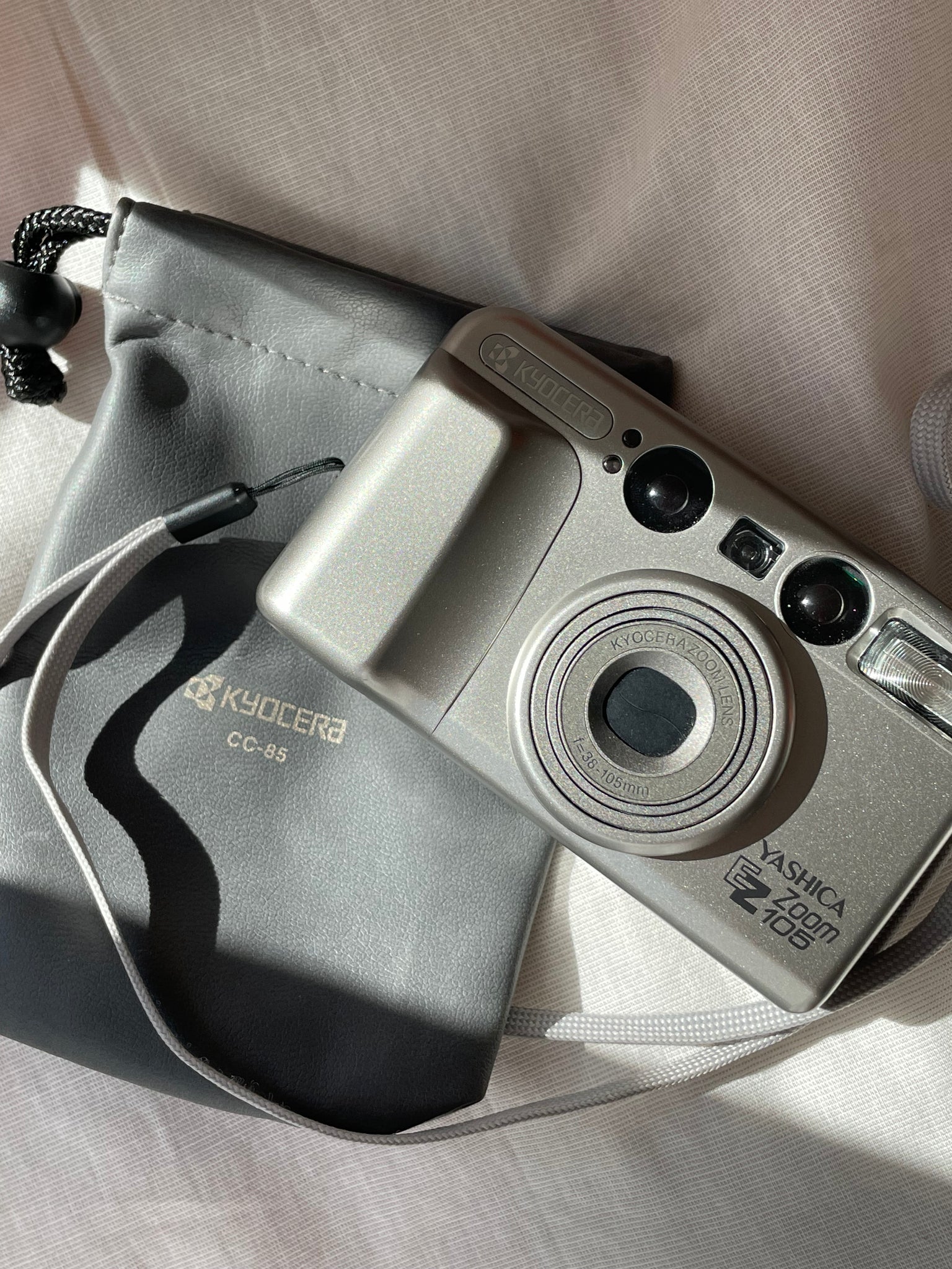 Yashica EZ Zoom 105  *point & shoot camera