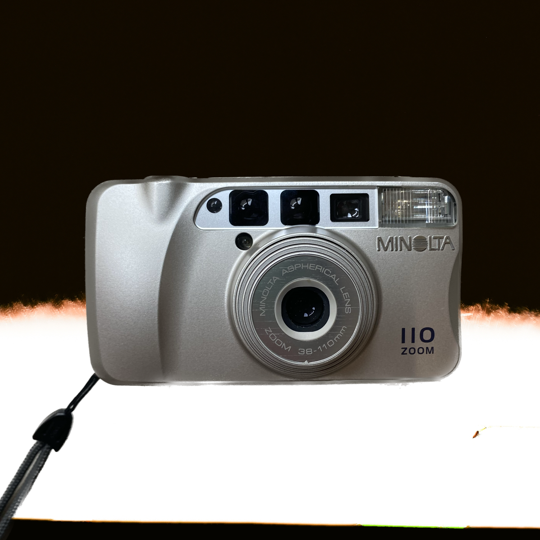 Minolta 110 zoom| point&shot film camera