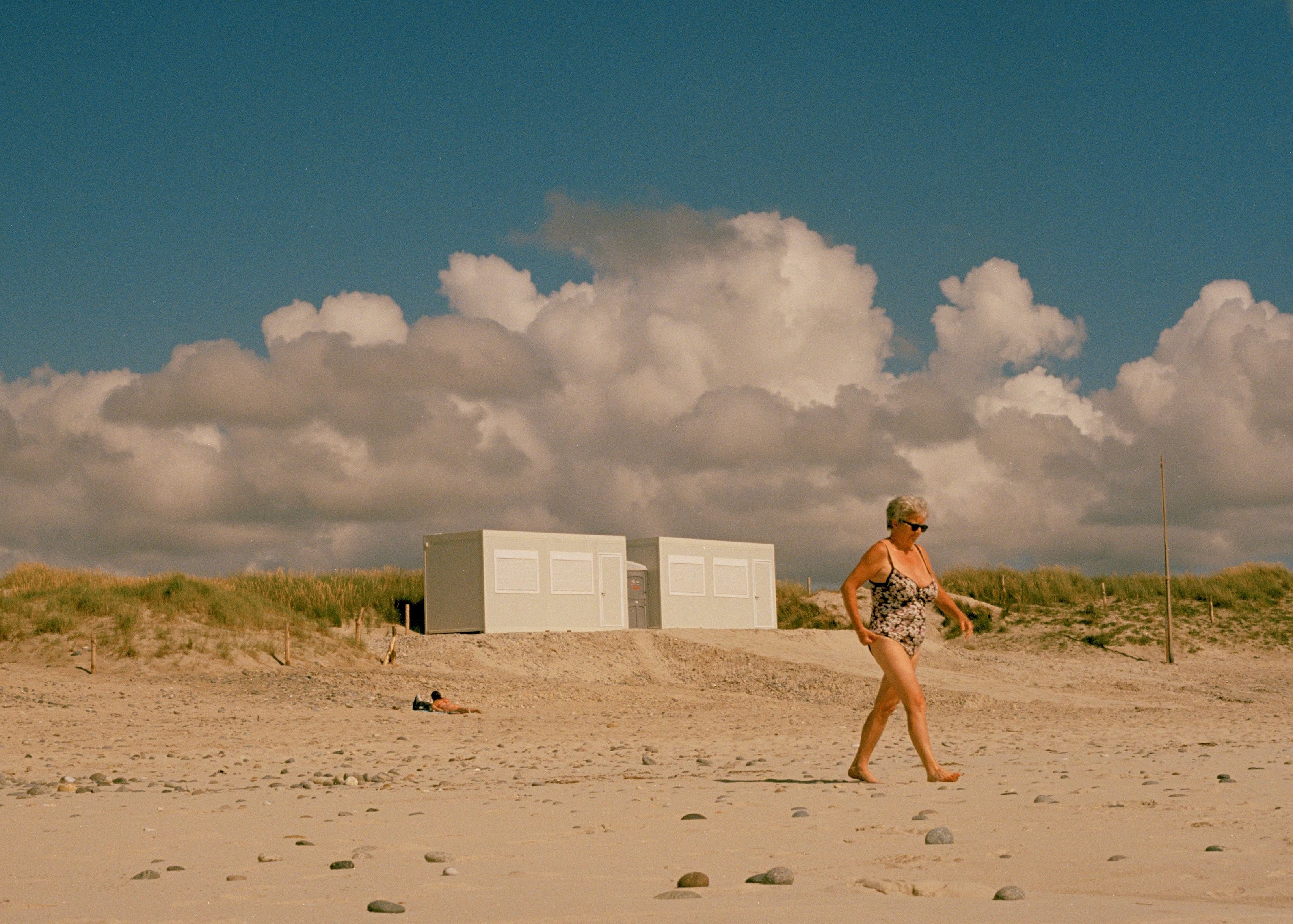 Beach photo scanned with Imacon Flextight Scanning per frame at Film Speed Lab in Berlin