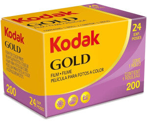 Kodak Gold 200 Color Negative Film (35mm Roll Film, 24 Exposures)